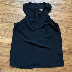 41 Hawthorn Black Sleeveless Keyhole Collar Tank